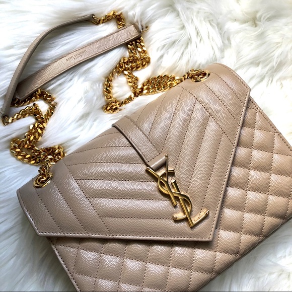 ysl envelope medium black